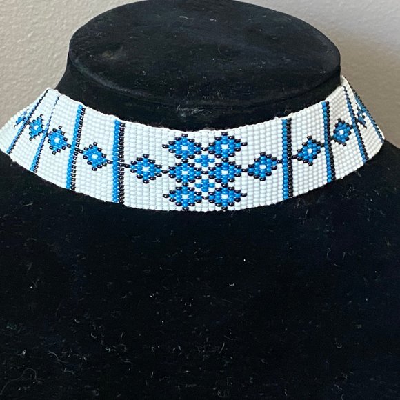 Signed Beaded Festival Hippie Boho Western Regency Y2K Necklace Choker 15 3/4" - Picture 1 of 4